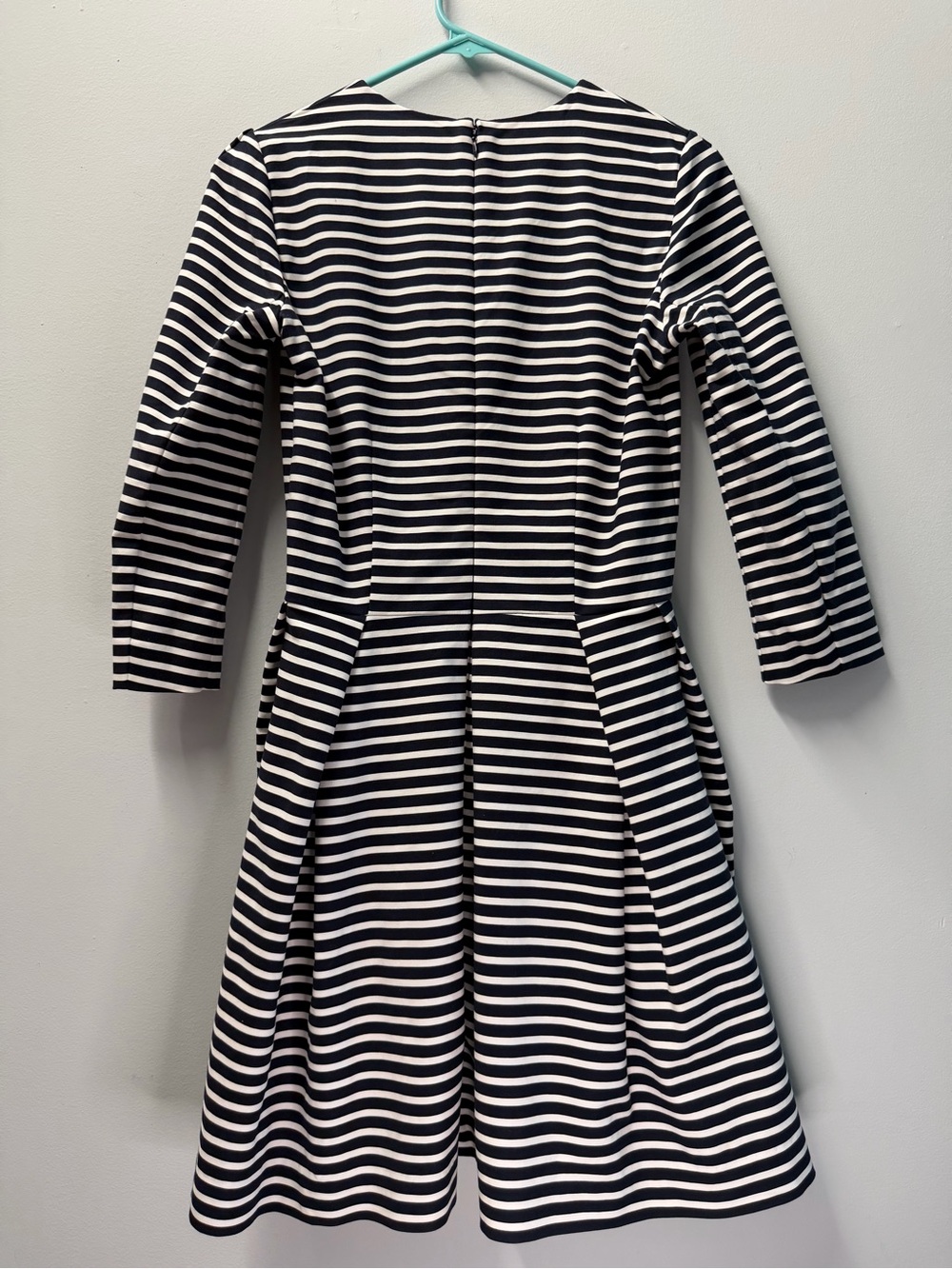 GAP Navy and White Striped Fit & Flare Dress Size 2 - Picture 4 of 9